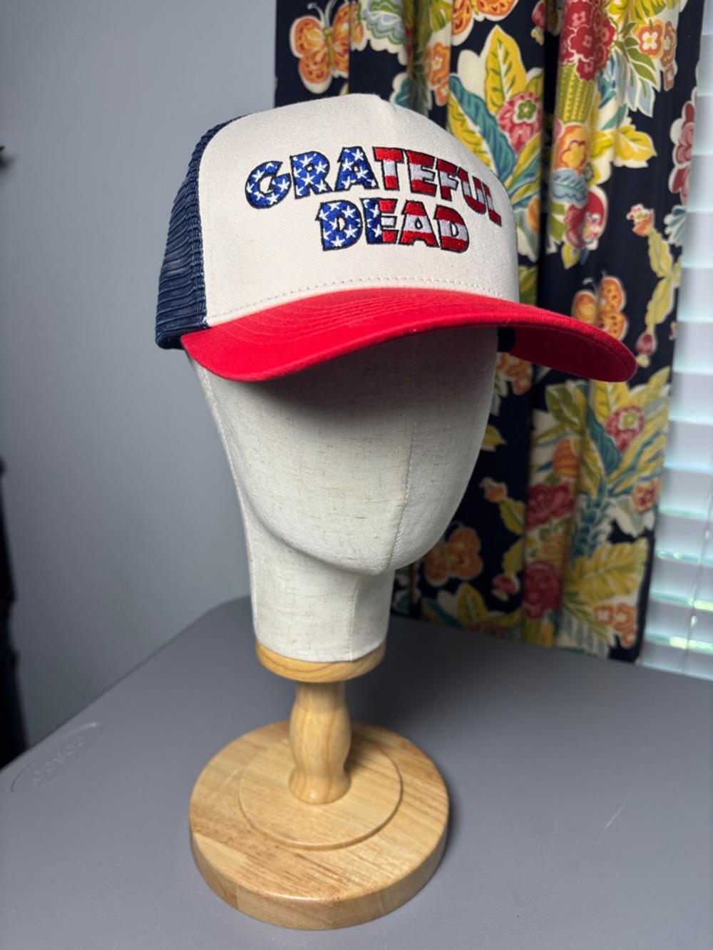 Lucky Brand x Grateful Dead Patriotic Trucker Hat Red White Blue USA Patch